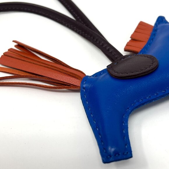 HERMES BNIB Rodeo PM Milo Lambskin GriGri PM Bag Charm - Picture 9 of 13